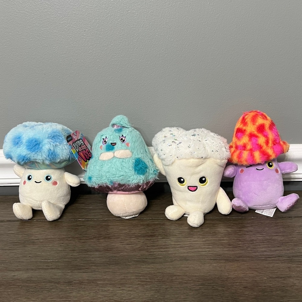 Living on the Veg Mushroom Plush Set of 4‎